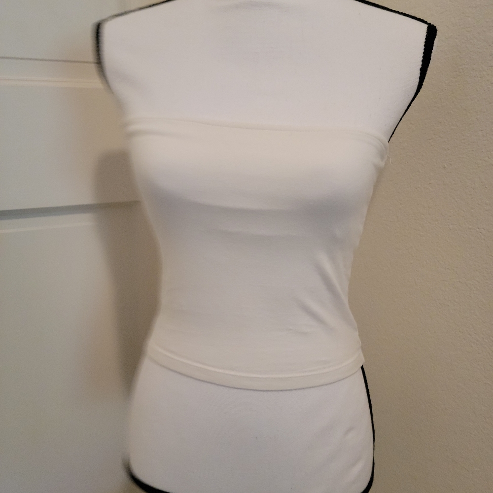Moda strapless tube top w/ built-in bra, Small, White